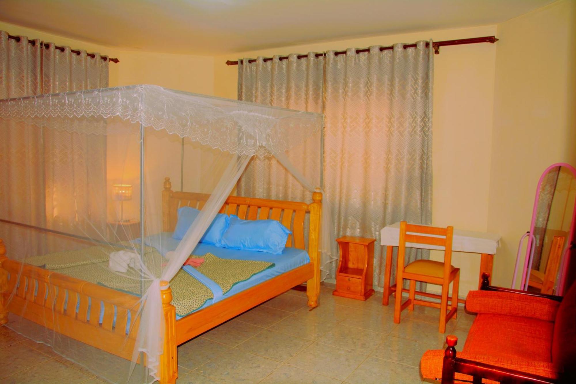 Lakeshore Bed And Breakfast Entebbe Zewnętrze zdjęcie